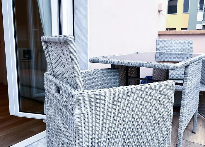 Prestige Boutique Homes-design Disctict Apartment Milan